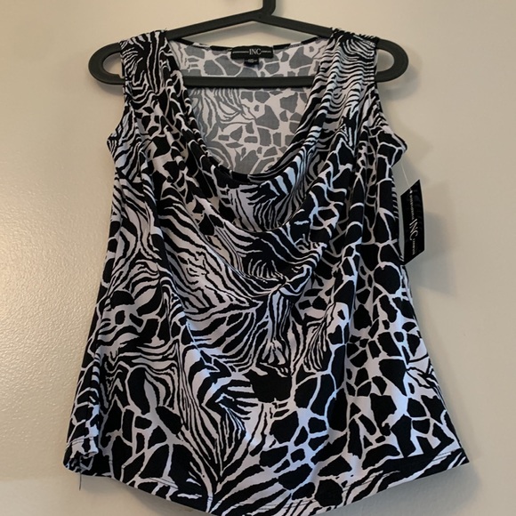 INC international company tank top, Black and White, Size M, BNWT - Picture 10 of 10